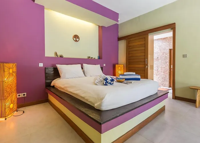 Pilou Boutique 4*