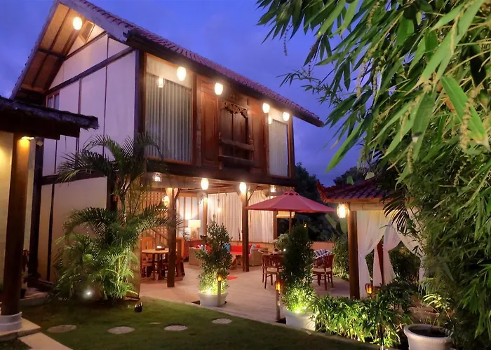 Pilou Boutique 4*